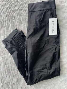 Athleta Radiant Jogger Black Size 2 NWT Athletic Pants